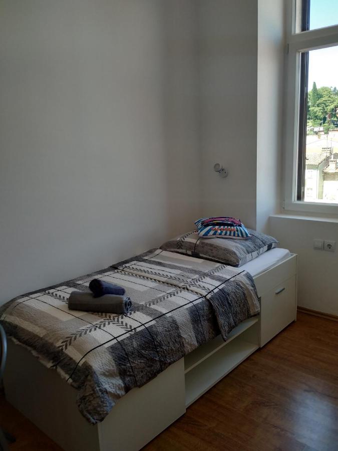 Apartments Todorovic Пула Экстерьер фото